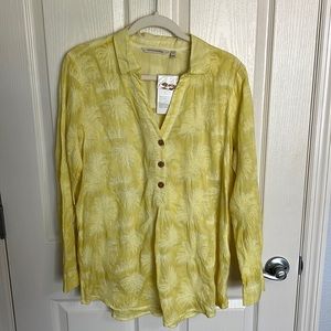NWT yellow Soft Surroundings embroidered top